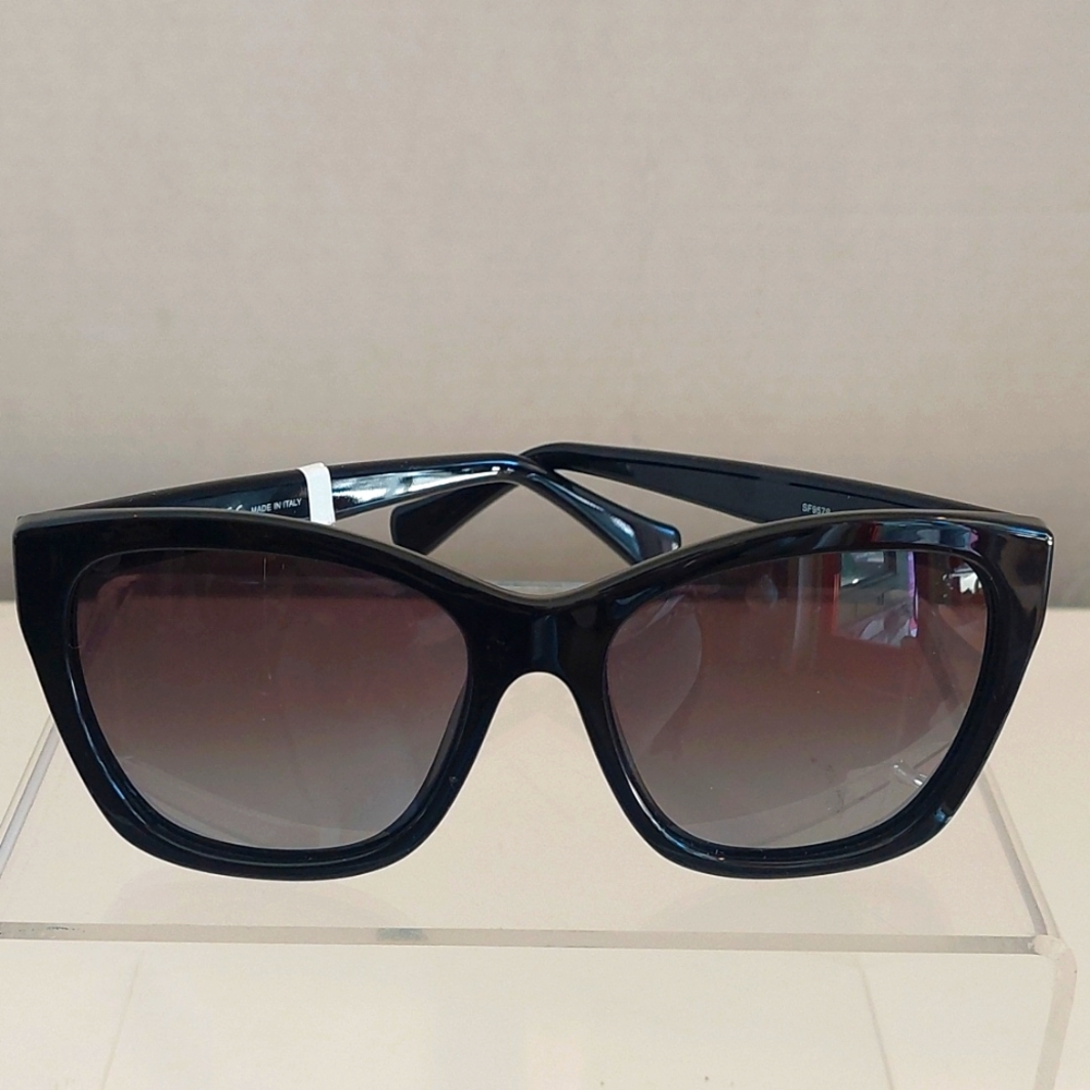 Authentic Salvatore Ferragamo Sunglasses Style SF957S